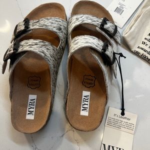 NEW with Tags - Myra Lazy Day Sandals Size 10